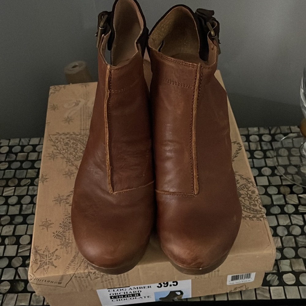 Free People Clog - Sz. 39.5 - Chocolate - Picture 3 of 9